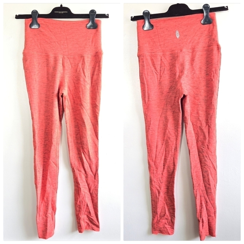 New Free People Movement High-Waisted Coral Leggings NWOT Small